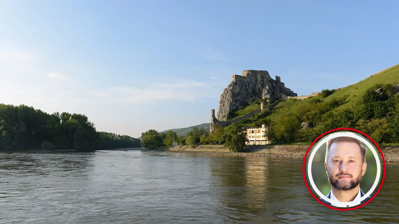 Hrad Devín svieti novým svetlom. Mesto dokončilo prvú etapu nasvietenia