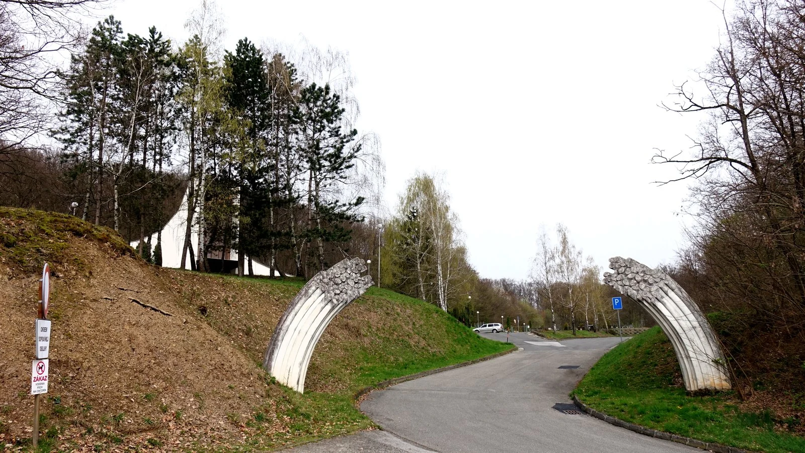 Tri chodníky za 1,15 milióna eur. Banská Bystrica ich stavia podľa projektov, ktoré má v šuflíku päť rokov