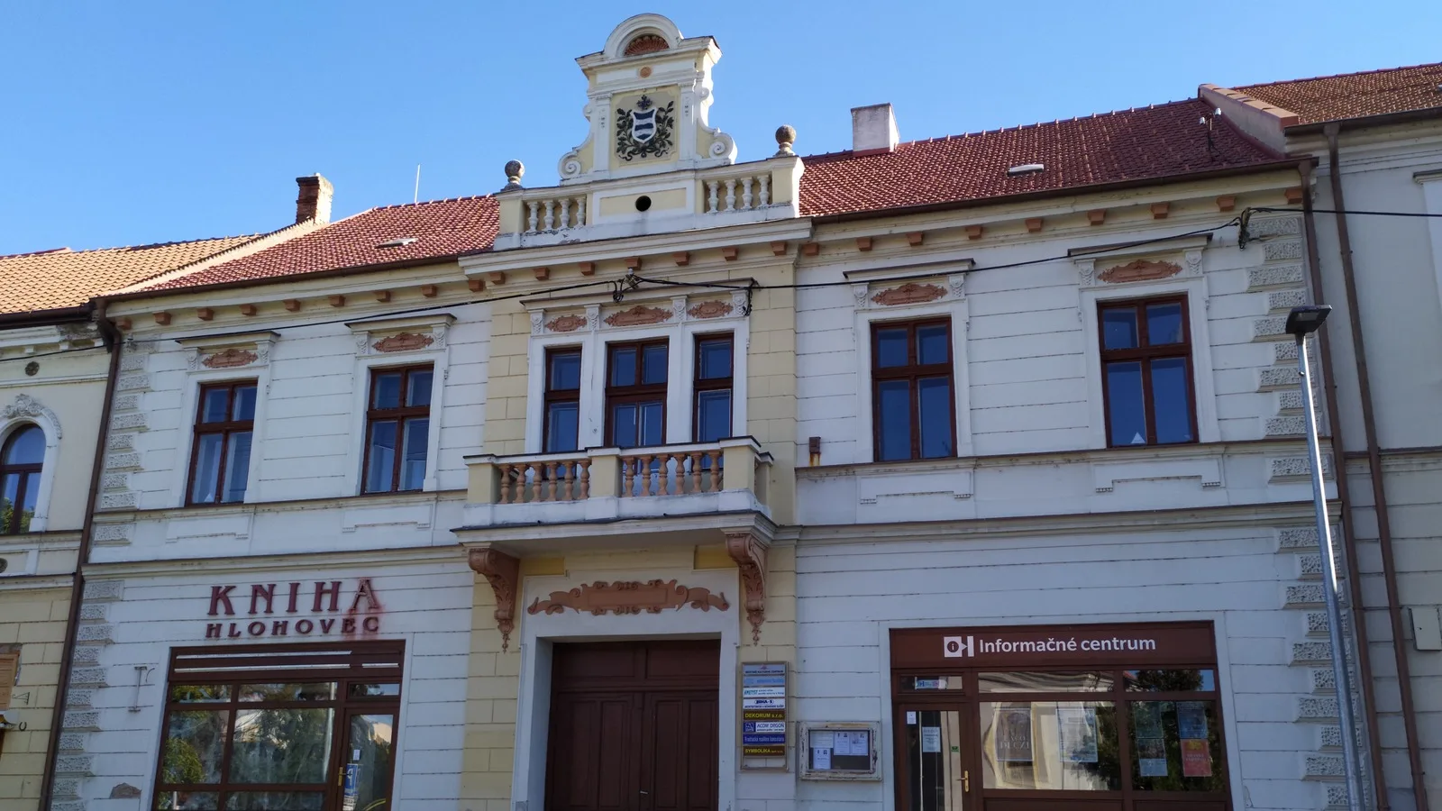 Štyria na Hlohovec, z toho dve ženy. Mesto môže mať prvú primátorku