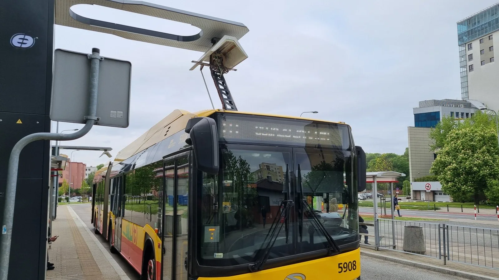 Do Košíc prídu v septembri prvé 18-metrové elektrobusy, nabíjačky za 4,3 milióna finišujú