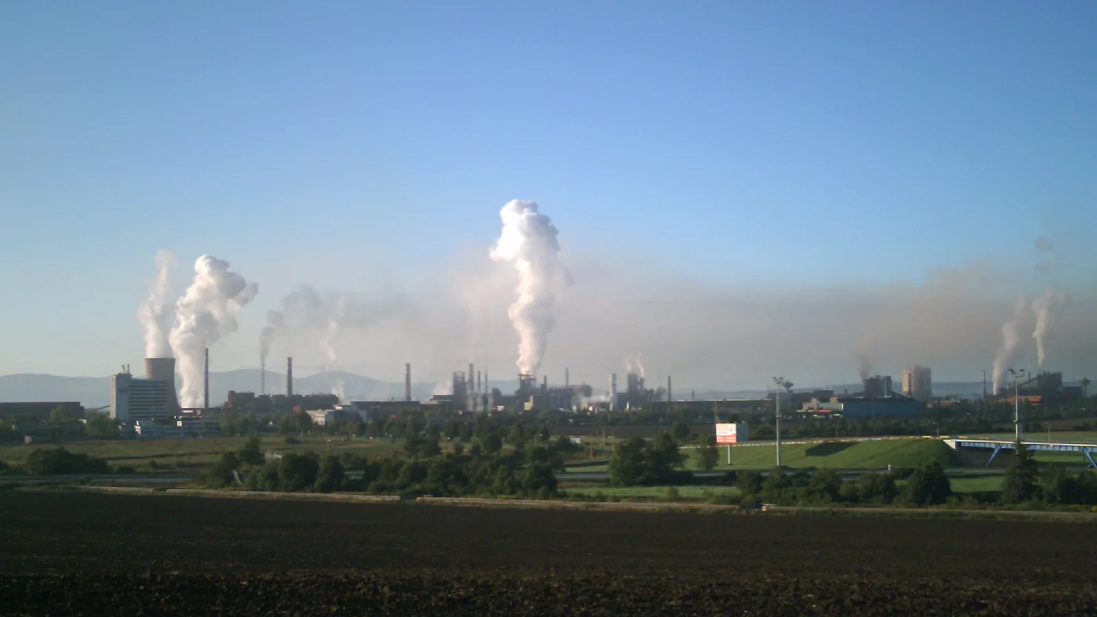 Materská škola zmizla z rozpočtu Šace. Zastupiteľstvo schvaľovalo skôr, aby sa vyhlo dlhovej brzde