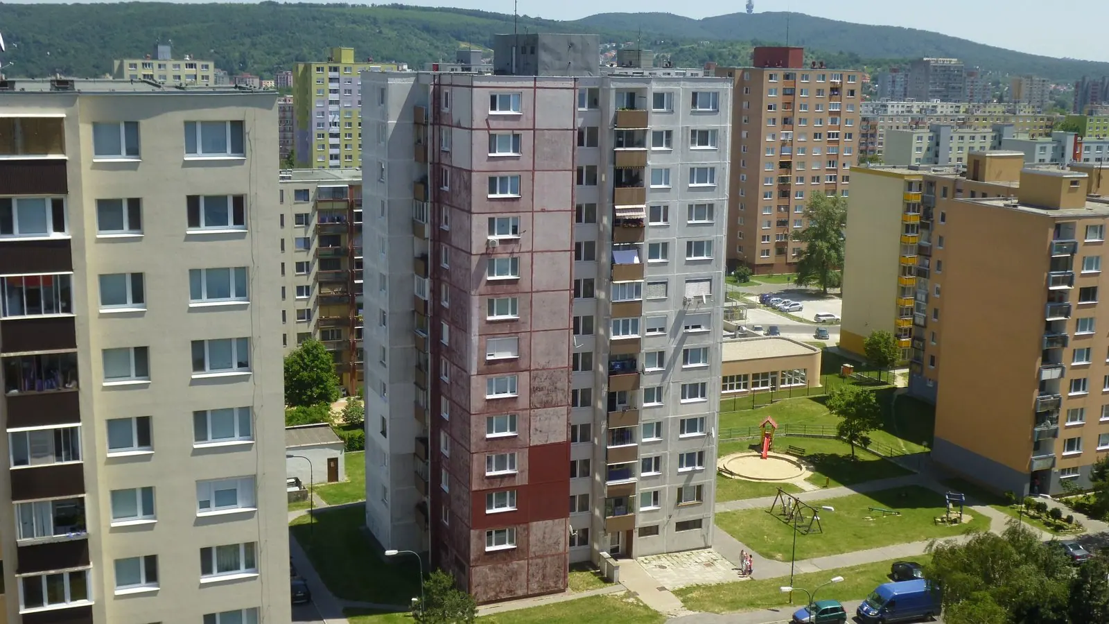 Letné kino pred Domom kultúry štartuje komédiou Niečo za niečo