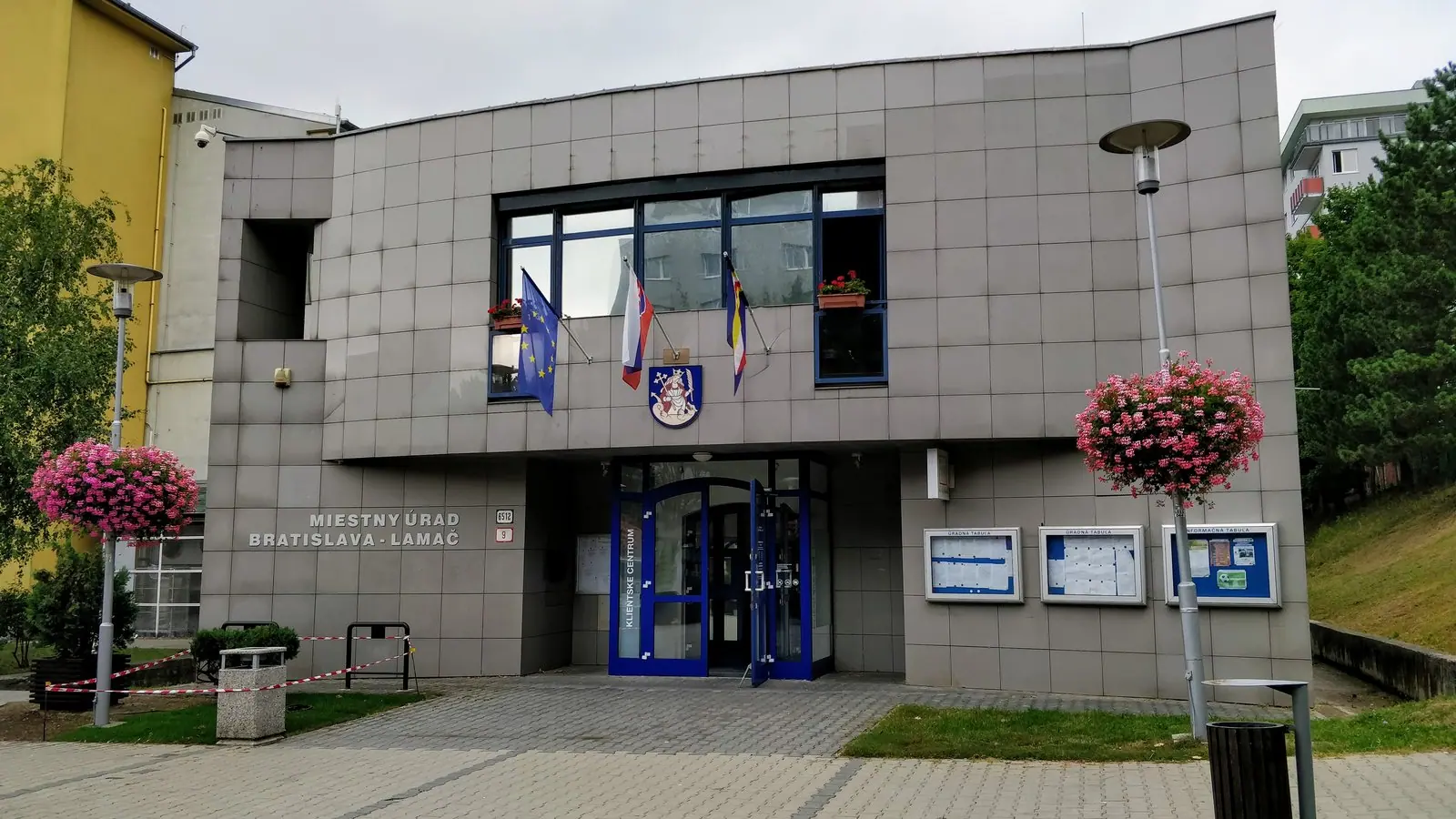 Knižnica sa od 6. júla zatvára pre rekonštrukciu. Knihy vraciate do knihoboxu