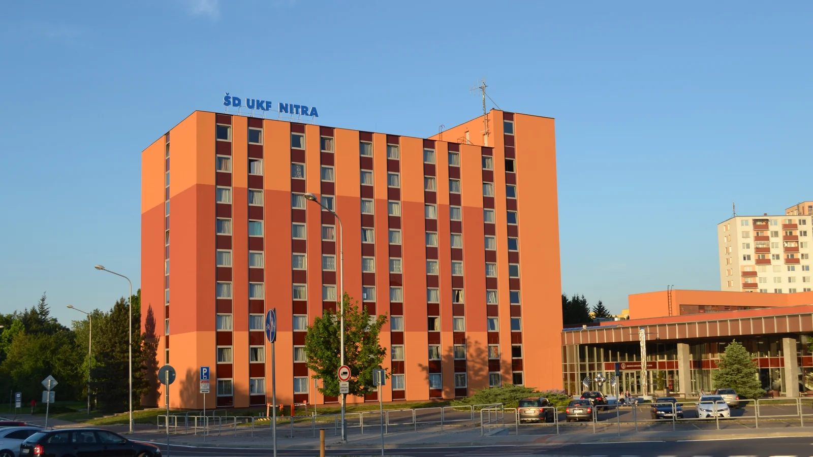 V Mlynárciach má vyrásť 225 bytov v siedmich domoch. Dnes tu žije 582 ľudí