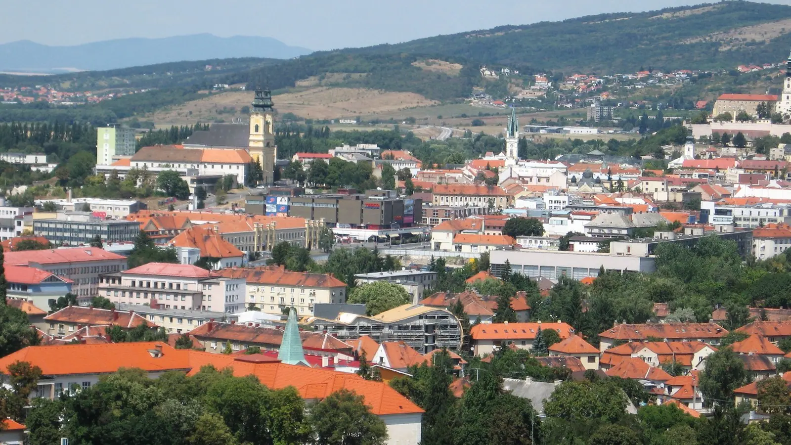 Nitra stratila za rok 608 obyvateľov, Starému mestu ich pribudlo 98