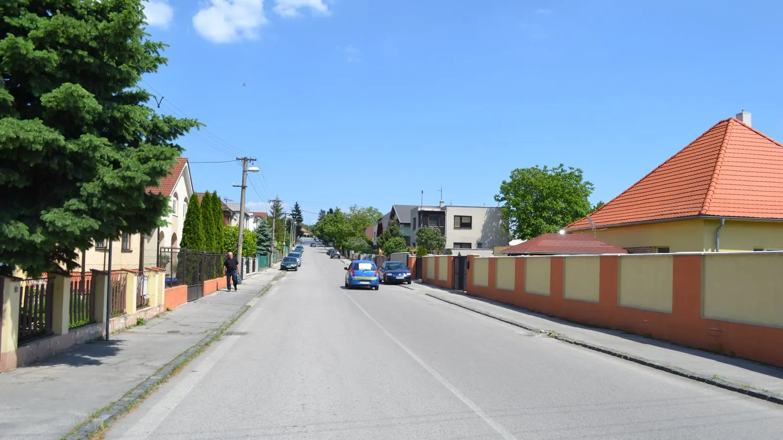 Rezidentské parkovanie v Nitre: poslanci zoškrtali 240-tisíc eur na 40-tisíc