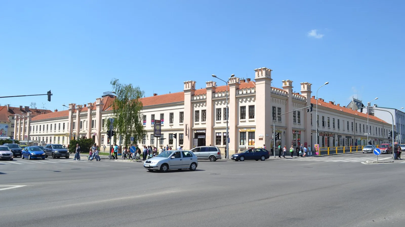 Kotolne na mestskej tržnici sú od júla bez zmluvy. V júni chýbala trojpätinová väčšina poslancov