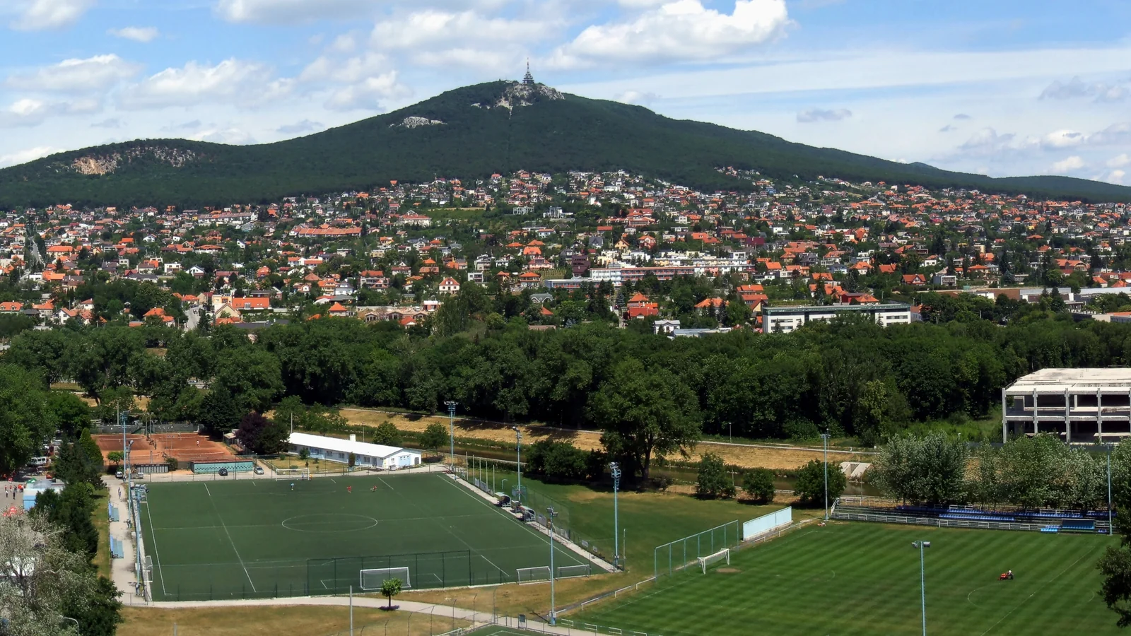 Obnova Dolnohorskej ulice vypadla z rozpočtu, Zoboru pribudlo 88 590 eur na investície