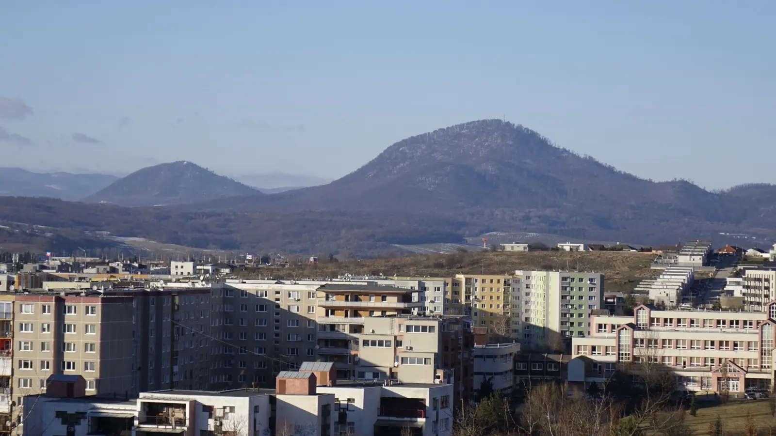 Mesto predáva 2000 m² na Sibírskej. Na pozemku má vyrásť garážový dom