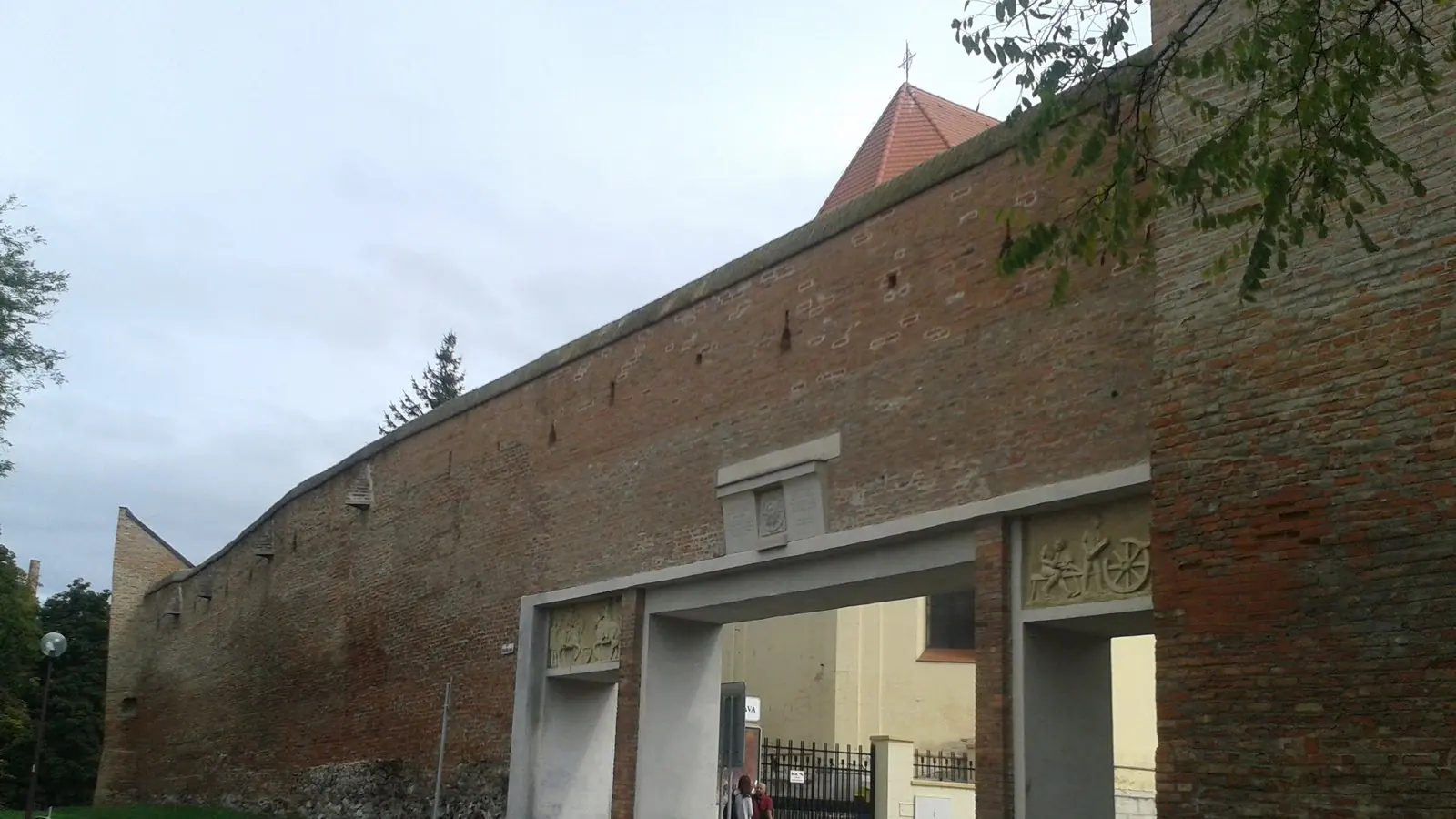 Trnava bude mať o štyroch poslancov menej. Zastupiteľstvo zrušilo vlastné júnové rozhodnutie