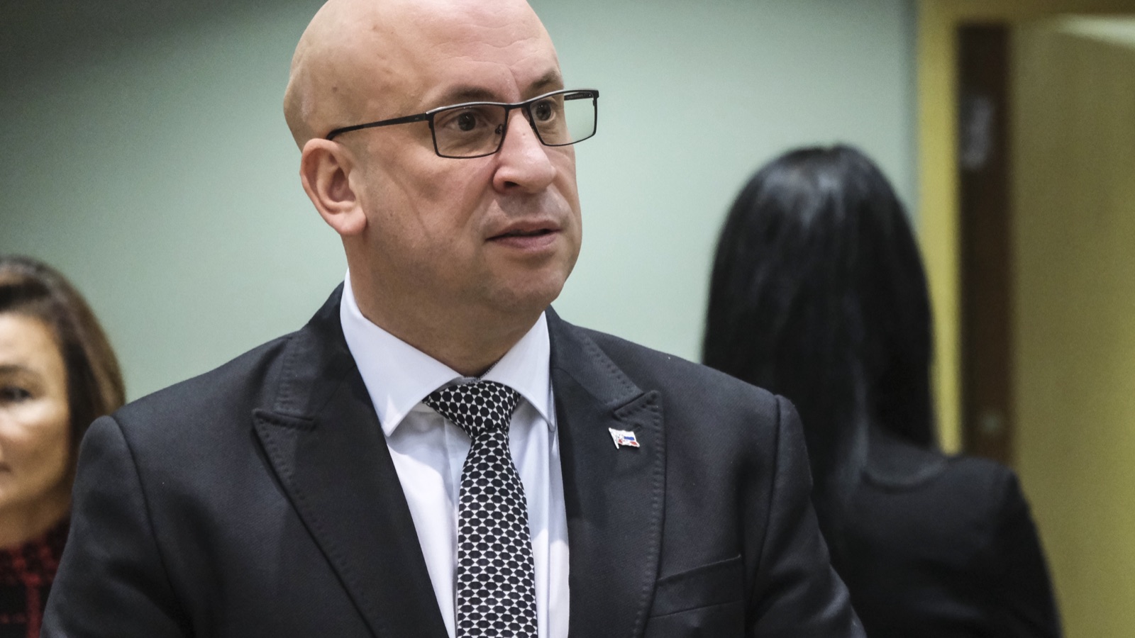 STRET: 73-tisíc eur v jeden deň PR agentúre. Transparency kritizuje Rážovu kampaň, ten tvrdí, že nemá čo skrývať